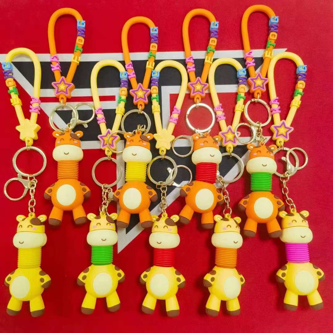 Giraffe neck expandable keychains